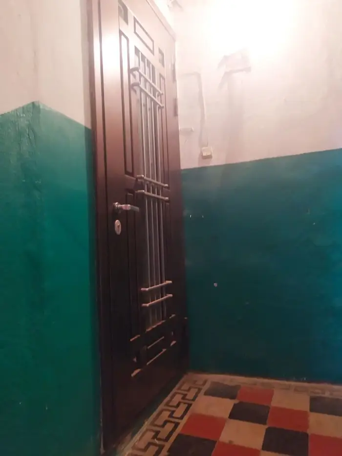 image in gallery 6