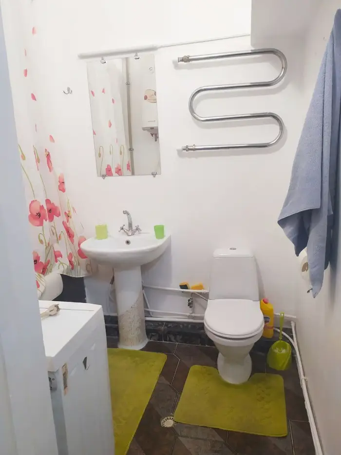 image in gallery 2