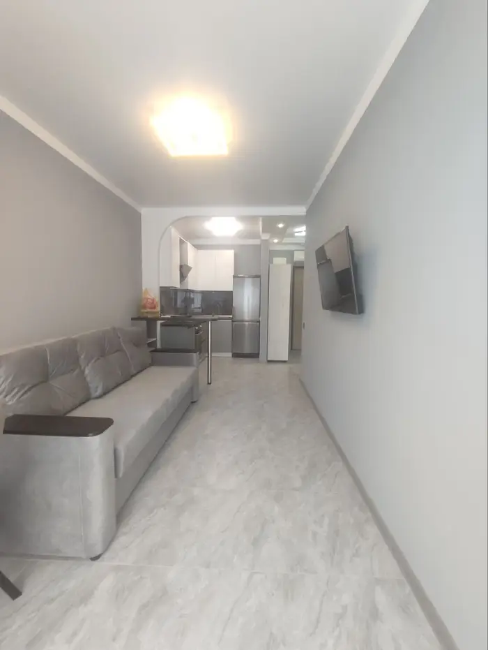 image in gallery 18